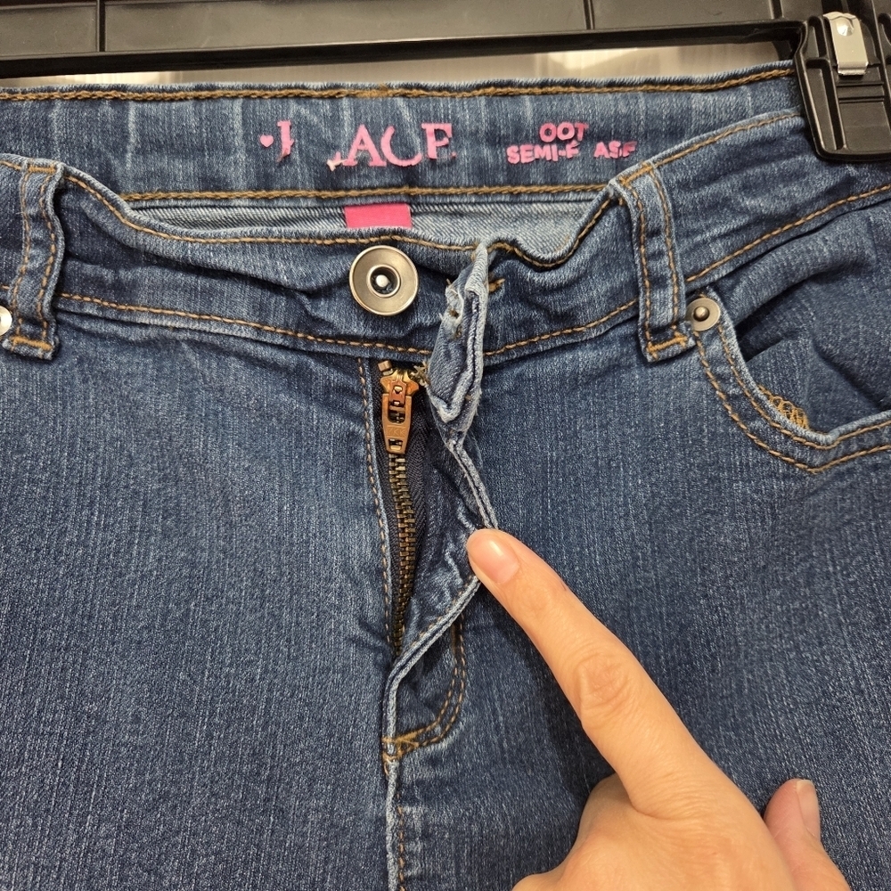 The Children's Place Girls Bootcut MidRise Classic Fit Jeans Bundle Size 16 - Picture 6 of 14